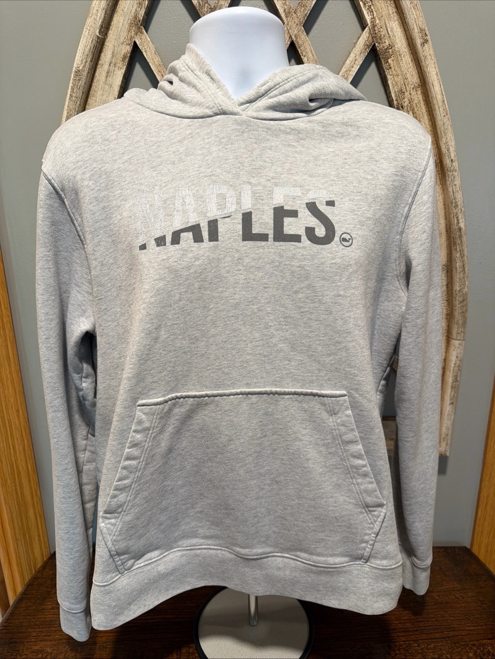 Vineyard Vines Naples Gray Hooded Sweatshirt Size Adult Small